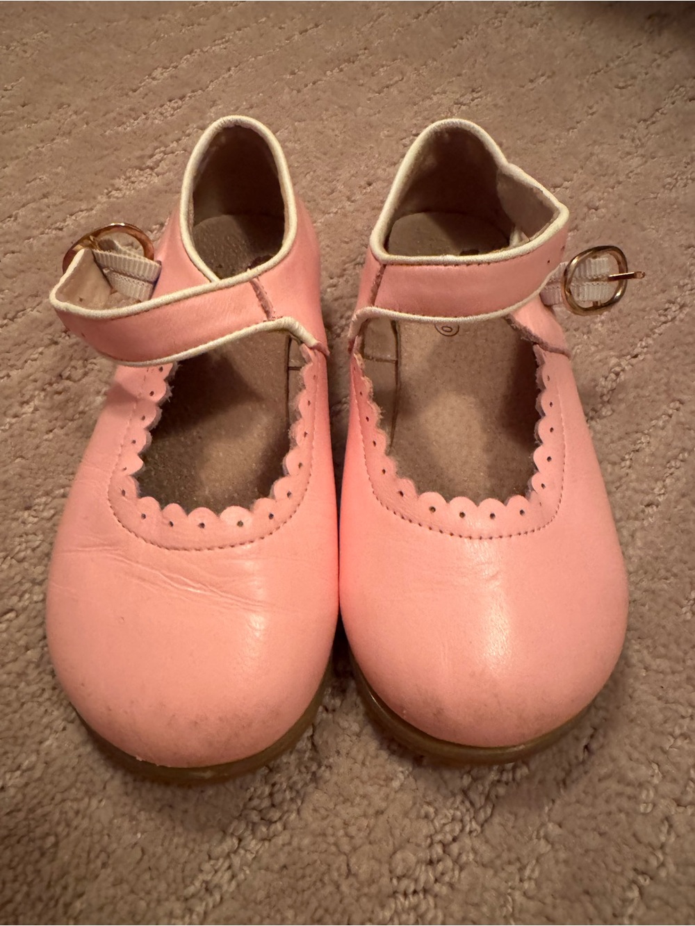 Girls Pink Scalloped Mary Jane Dress Shoes with Buckle